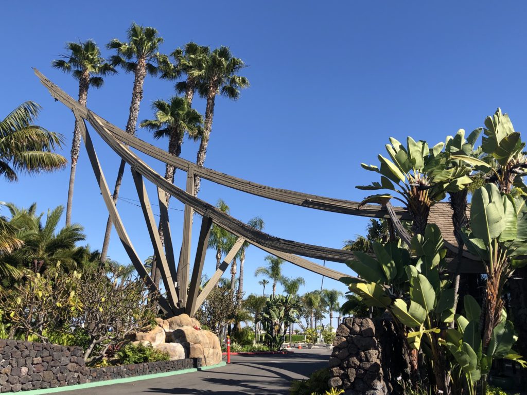 Entrance of Humphreys by the Bay, in Shelter Island, looks like the skeleton of a giant canoe and has tropical plants to echo tiki theme.